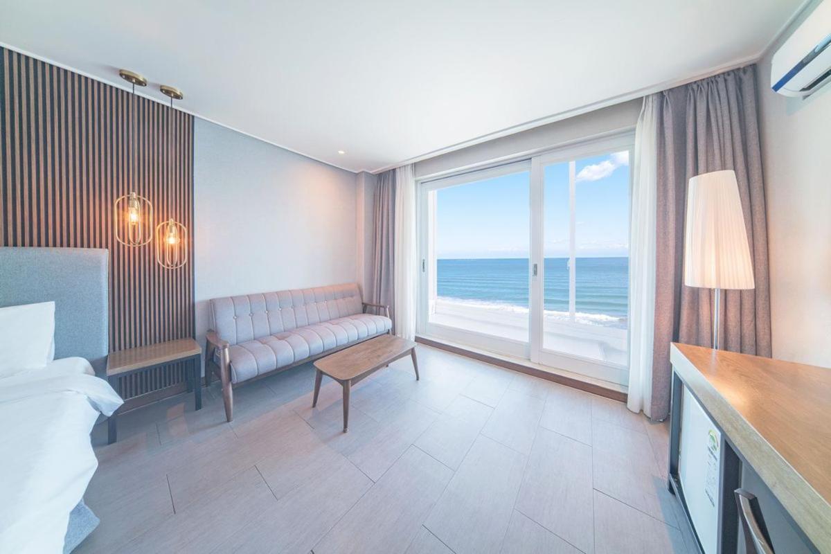 El Hotel Yangyang Eksteriør billede