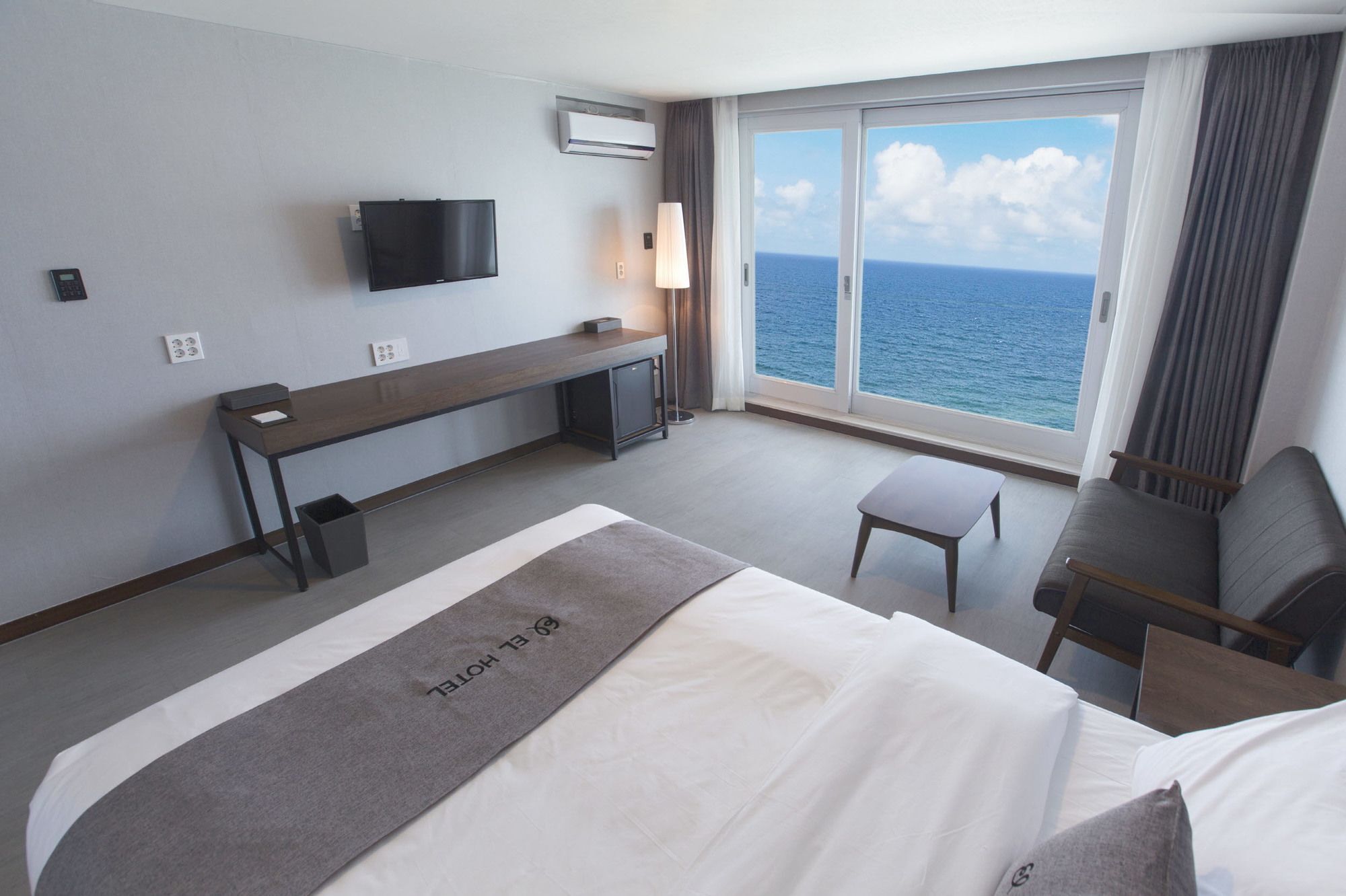 El Hotel Yangyang Eksteriør billede