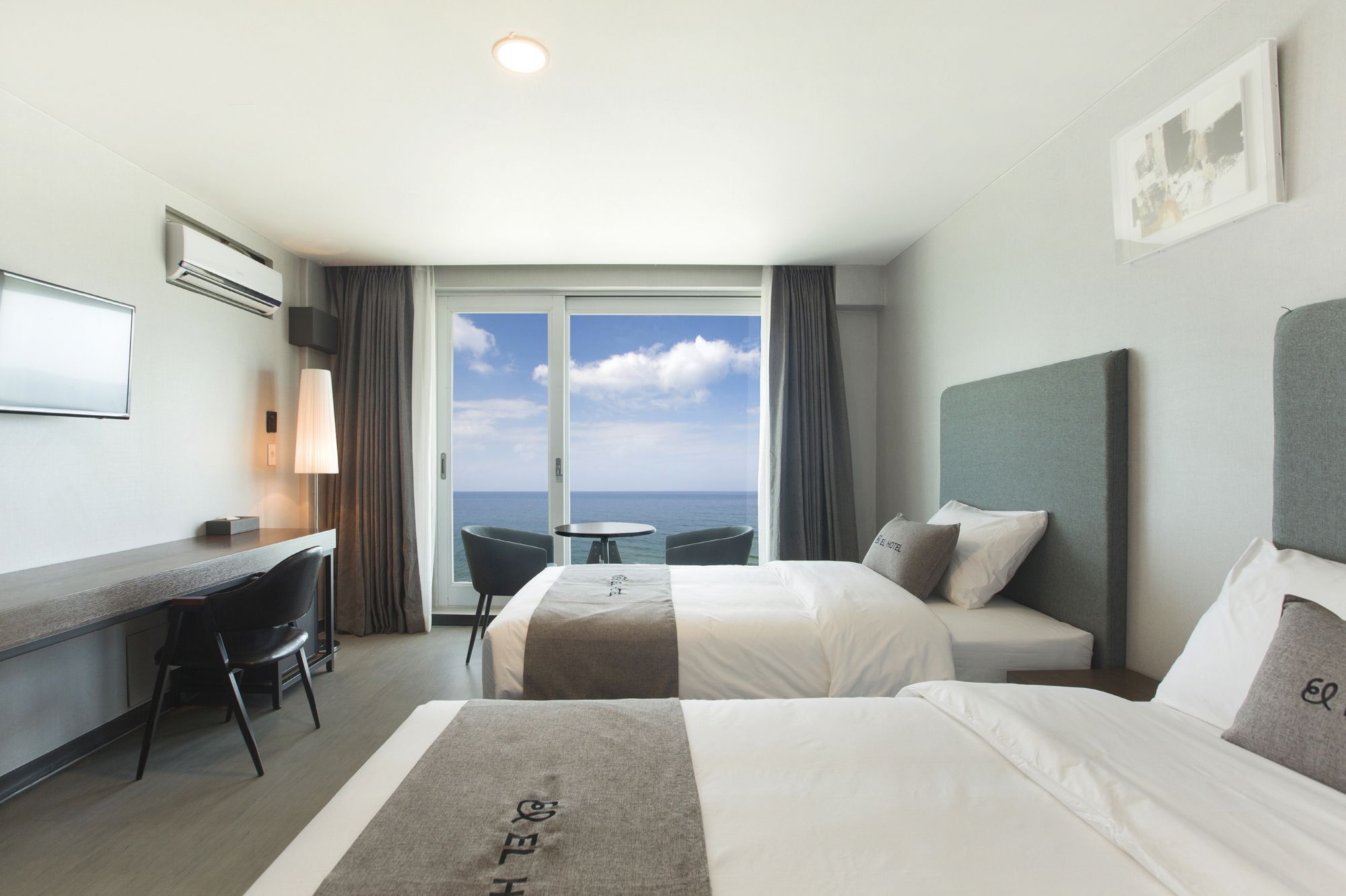 El Hotel Yangyang Eksteriør billede